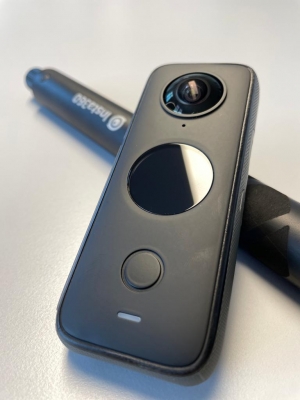 Insta360 One X2